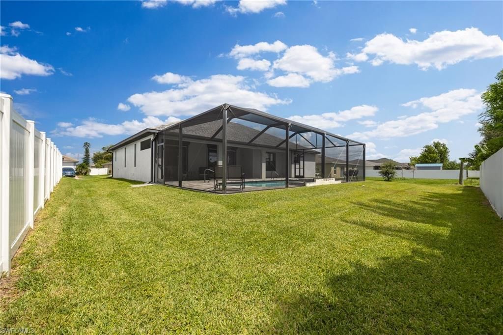 Image 37 of property listing at 1110 NE 7th PL, Cape Coral, FL 33909