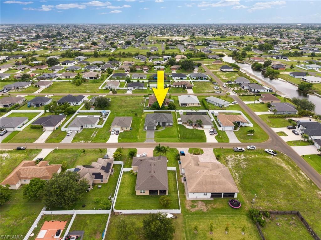 Image 40 of property listing at 1110 NE 7th PL, Cape Coral, FL 33909