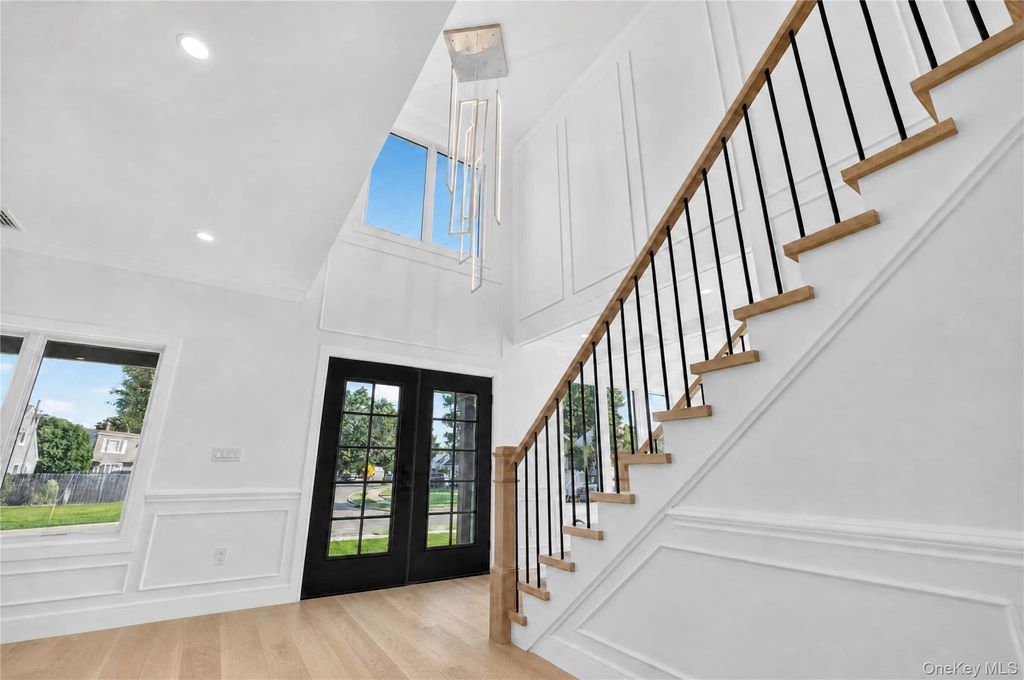 44 Meadow Lane, Levittown, NY 11756 — photo 5