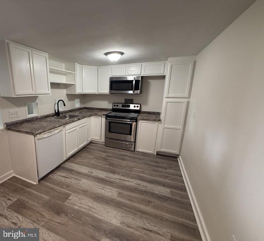 6000 CHAMBERS HILL RD, Harrisburg, PA 17111