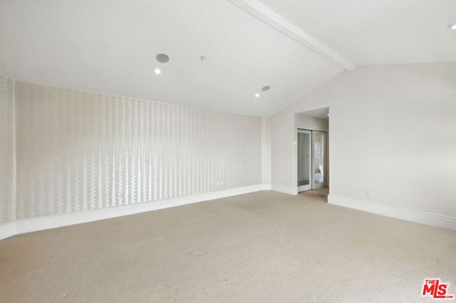 1675 Woods Drive, Los Angeles, CA 90069