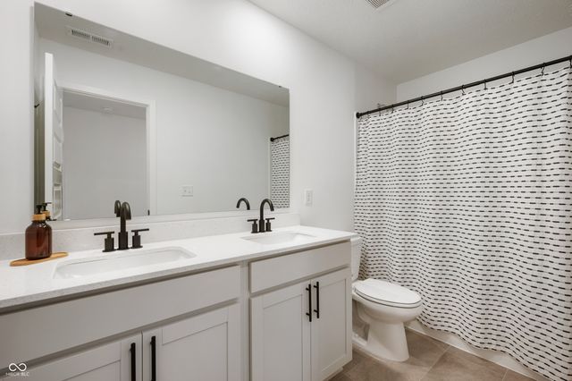 17320 Hanningfield Way, Westfield, IN 46074