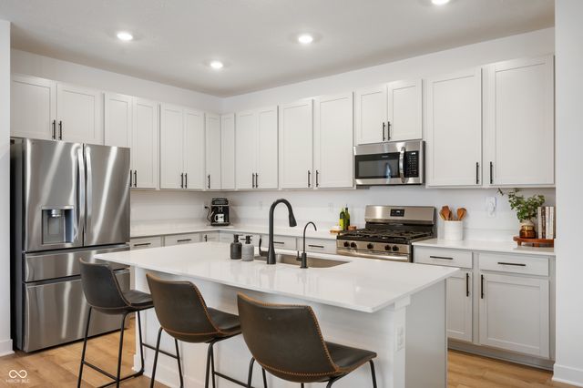 17320 Hanningfield Way, Westfield, IN 46074