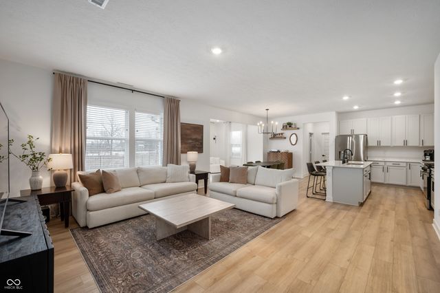 17320 Hanningfield Way, Westfield, IN 46074