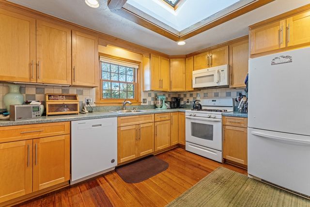 6 Ramsdell 4, Boston, MA 02131