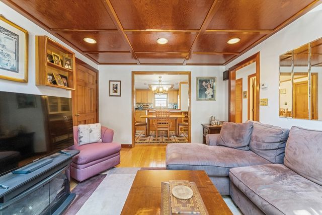 6 Ramsdell 4, Boston, MA 02131