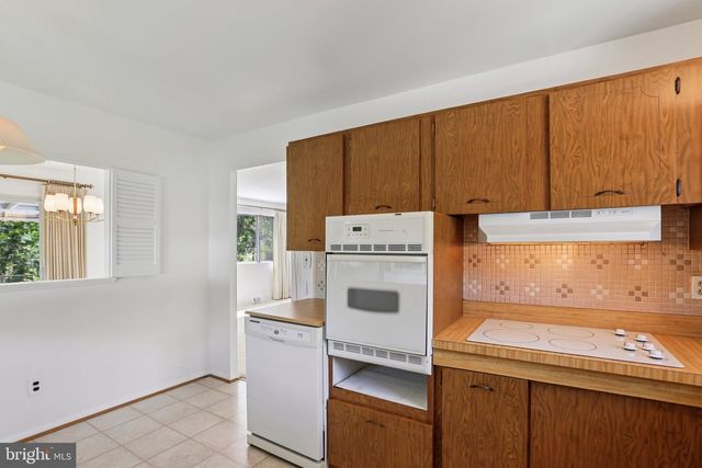 5501 DAYBREAK TER, Baltimore, MD 21206