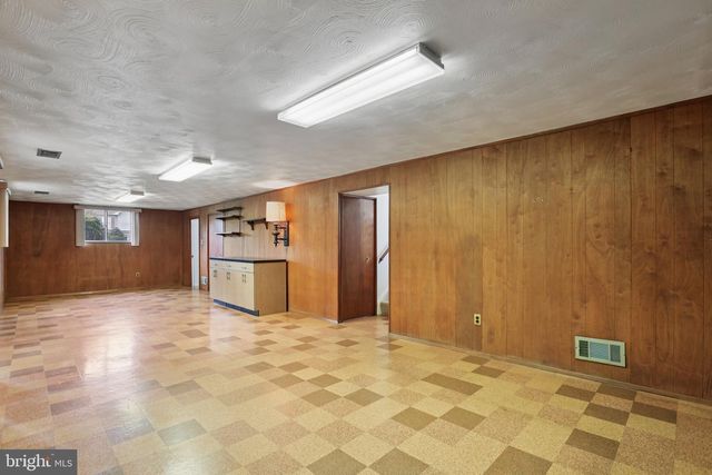 5501 DAYBREAK TER, Baltimore, MD 21206