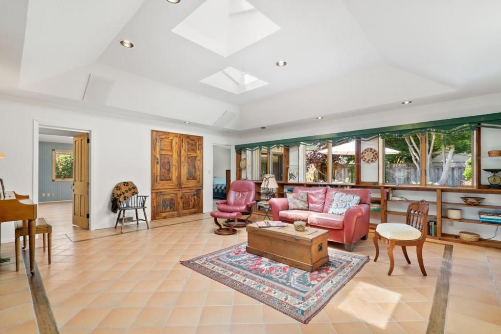 Image 11 of property listing at 215 Lamanda Drive, Aptos, CA 95003