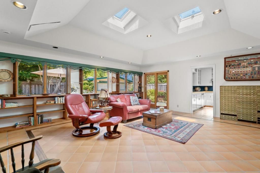 Image 12 of property listing at 215 Lamanda Drive, Aptos, CA 95003