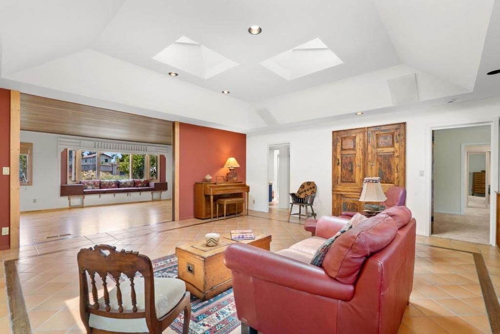Image 13 of property listing at 215 Lamanda Drive, Aptos, CA 95003