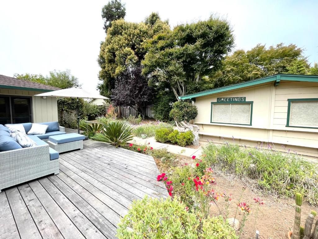 Image 19 of property listing at 215 Lamanda Drive, Aptos, CA 95003