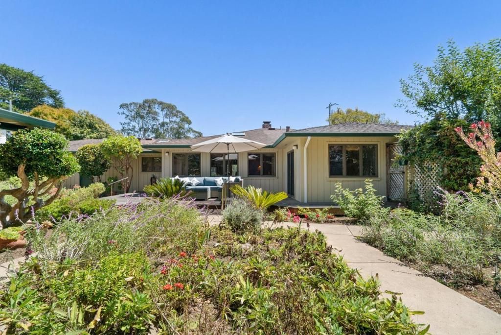 Image 23 of property listing at 215 Lamanda Drive, Aptos, CA 95003