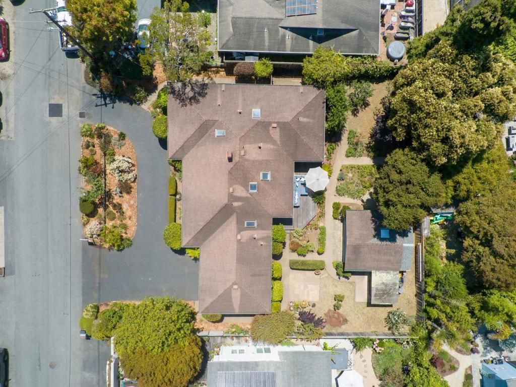 Image 24 of property listing at 215 Lamanda Drive, Aptos, CA 95003