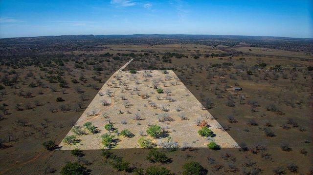 17431 Hickory Grove DR, Pontotoc, TX 76820