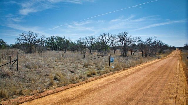 17431 Hickory Grove DR, Pontotoc, TX 76820