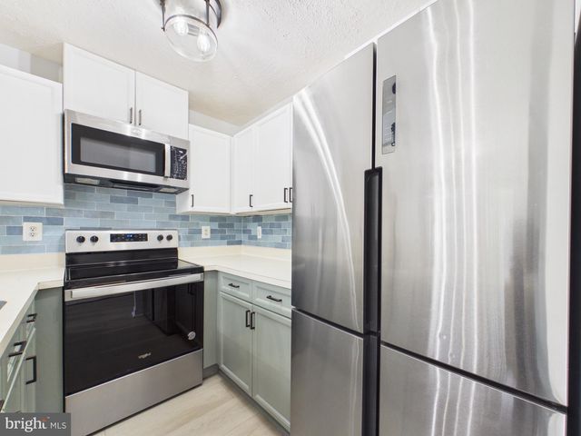 7981 CALVARY CT, Manassas, VA 20109