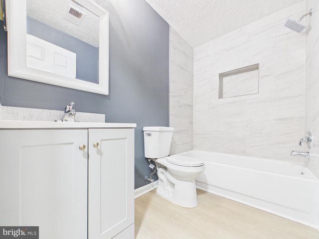 7981 CALVARY CT, Manassas, VA 20109