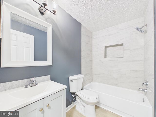 7981 CALVARY CT, Manassas, VA 20109