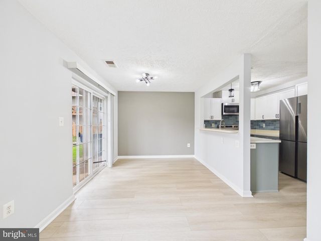 7981 CALVARY CT, Manassas, VA 20109