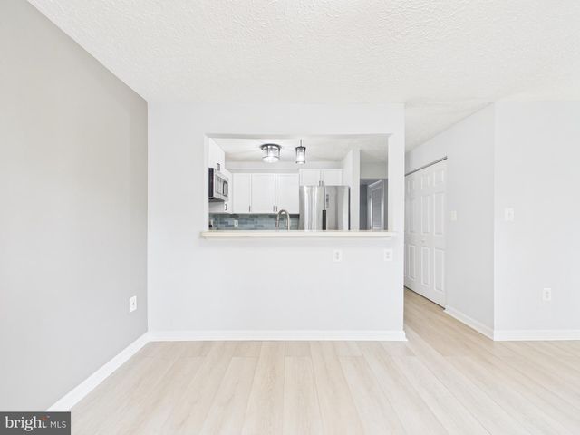 7981 CALVARY CT, Manassas, VA 20109