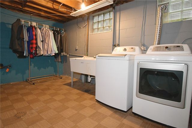 5005 Brownsville Rd, Whitehall, PA 15236