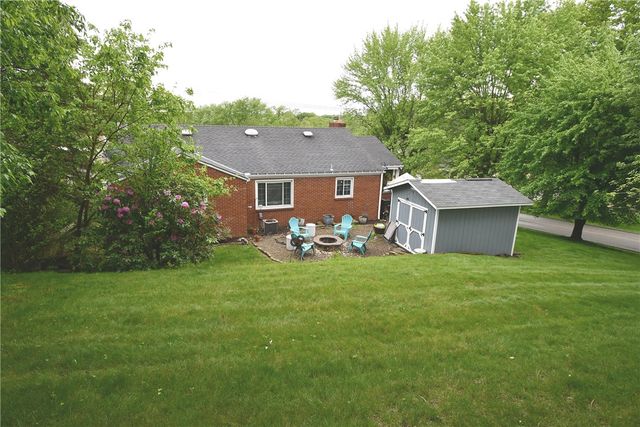 5005 Brownsville Rd, Whitehall, PA 15236