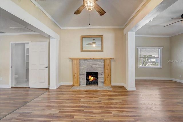 246 N OAK AVENUE, Orange City, FL 32763