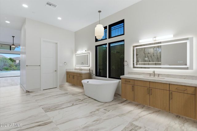 14521 E CORRINE Drive, Scottsdale, AZ 85259