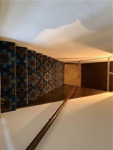 7026 Lakeshore Drive, Raytown, MO 64133