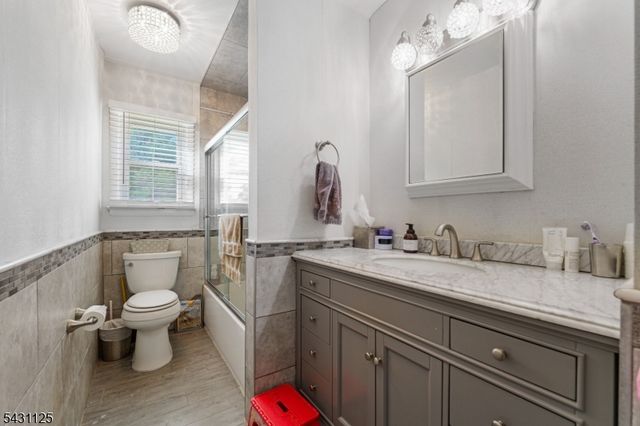 31 Fox Hill Rd, Fairfield Twp., NJ 07004