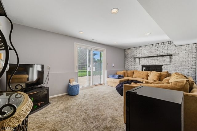 31 Fox Hill Rd, Fairfield Twp., NJ 07004