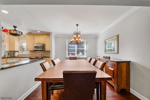 31 Fox Hill Rd, Fairfield Twp., NJ 07004