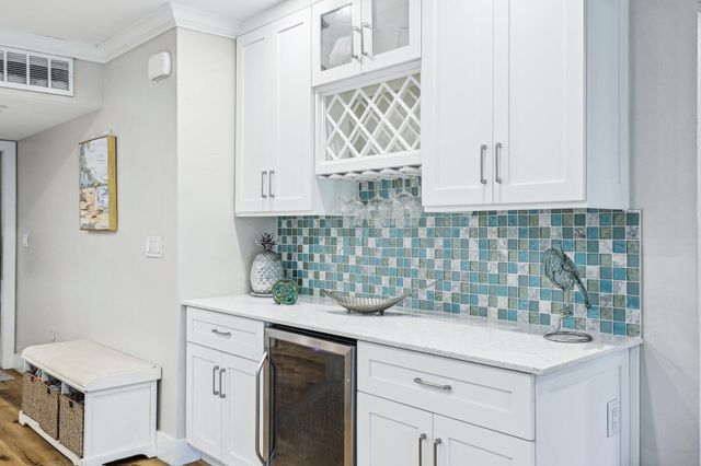 200 E Royal Palm Road, Boca Raton, FL 33432