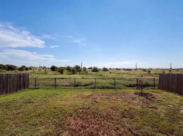 14524 Camino Real Drive, Fort Worth, TX 76052