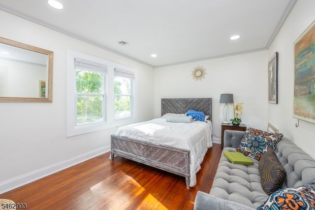 16 Eagle Ter, West Orange Twp., NJ 07052
