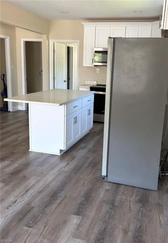 215 Oak ST, Suffolk, VA 23434