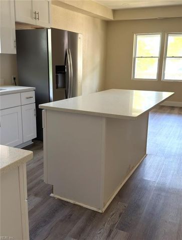 215 Oak ST, Suffolk, VA 23434