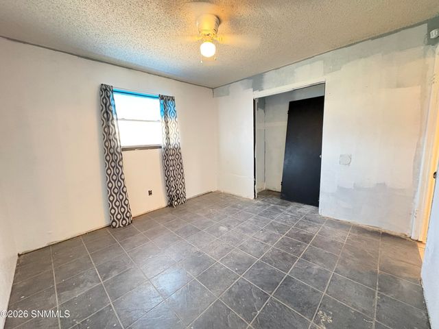 5050 Churchill Avenue, Las Cruces, NM 88011