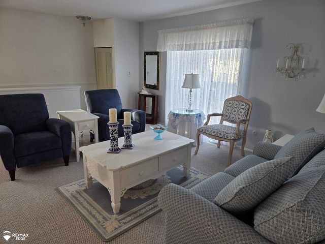 12052 Juniper Way, Grand Blanc Twp, MI 48439