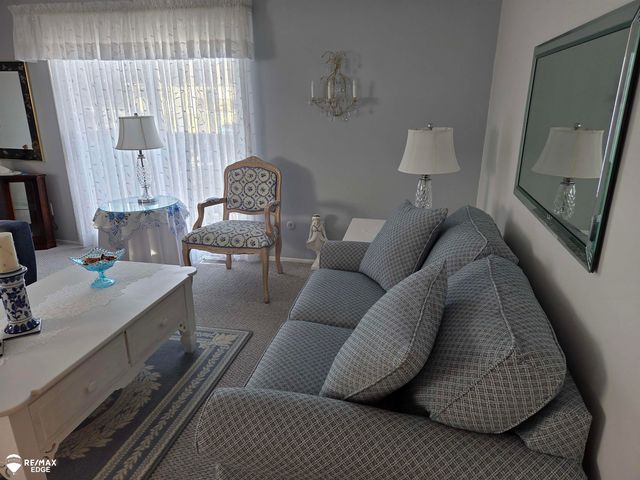 12052 Juniper Way, Grand Blanc Twp, MI 48439