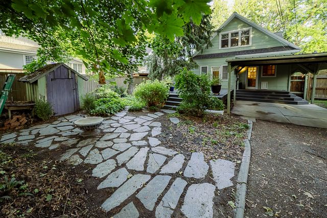 1412 S Tacoma St, Spokane, WA 99203