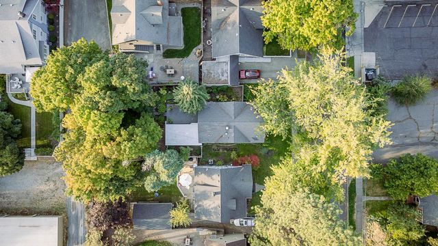1412 S Tacoma St, Spokane, WA 99203
