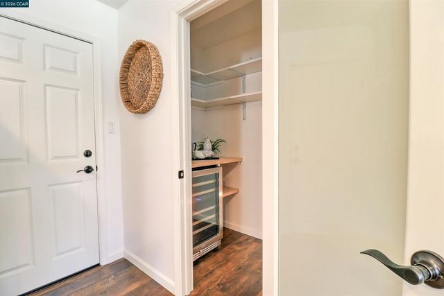 5491 Florida Dr, Concord, CA 94521