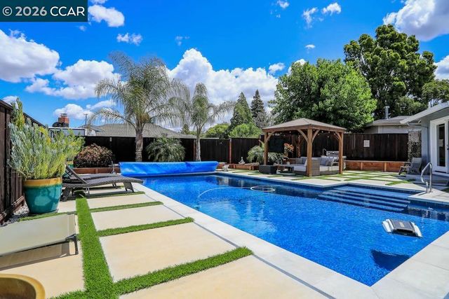 5491 Florida Dr, Concord, CA 94521