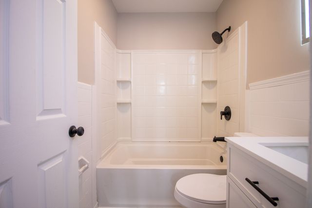 846 E 33RD Street, Erie, PA 16504