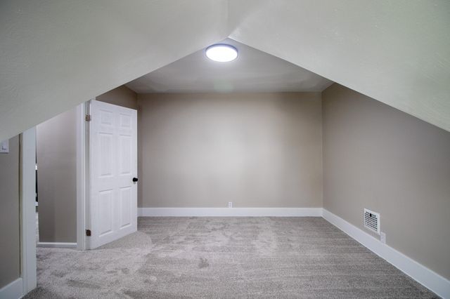 846 E 33RD Street, Erie, PA 16504