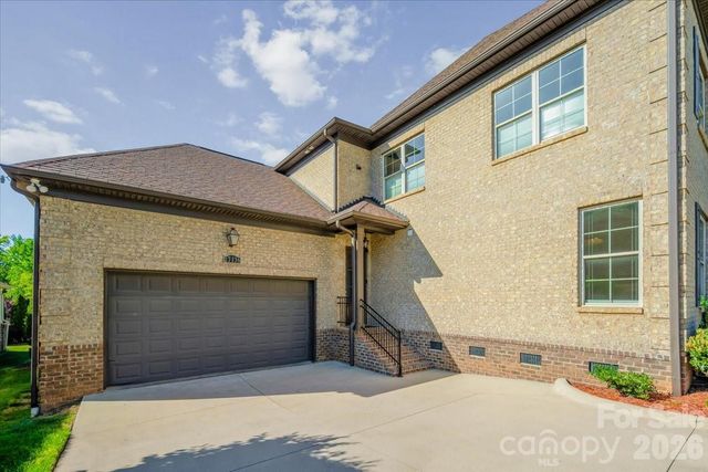 17136 Carolina Academy Road, Charlotte, NC 28277