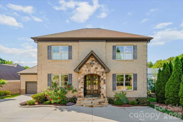17136 Carolina Academy Road, Charlotte, NC 28277