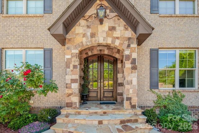 17136 Carolina Academy Road, Charlotte, NC 28277